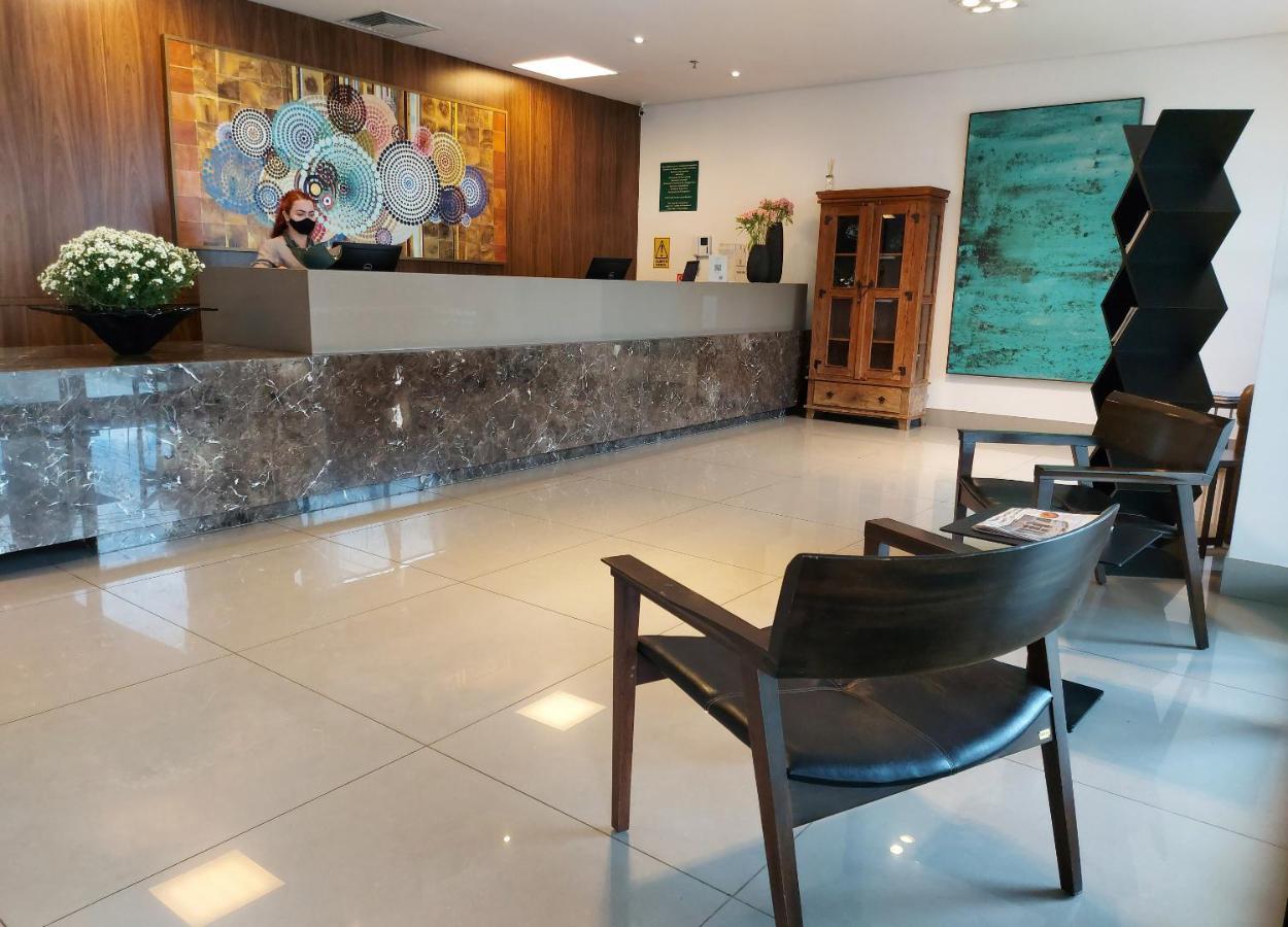 Gran Executive Hotel Uberlandia Bagian luar foto