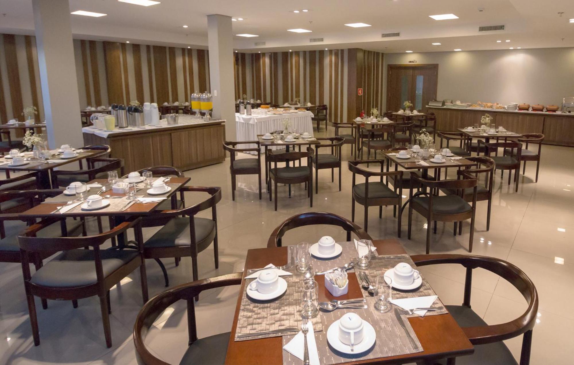 Gran Executive Hotel Uberlandia Bagian luar foto