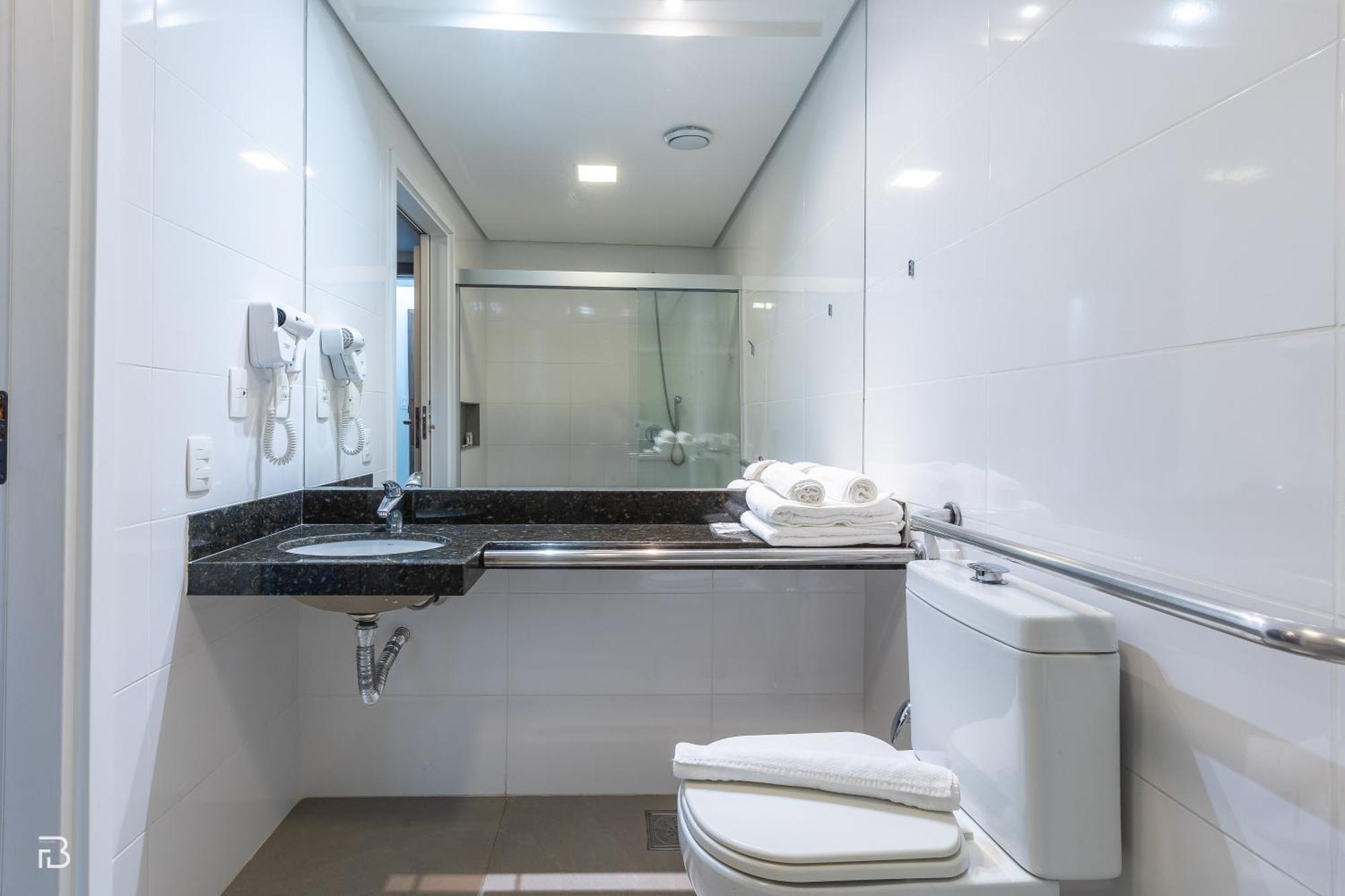 Gran Executive Hotel Uberlandia Bagian luar foto