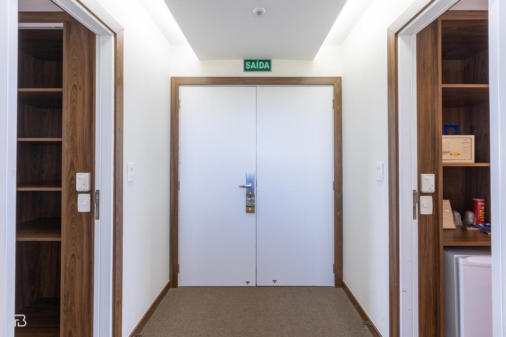 Gran Executive Hotel Uberlandia Bagian luar foto