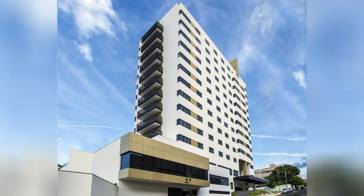 Gran Executive Hotel Uberlandia Bagian luar foto