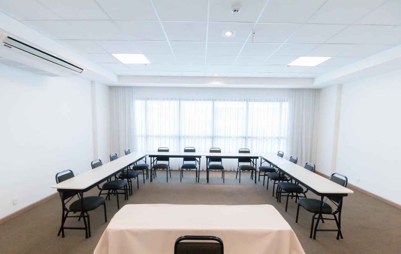 Gran Executive Hotel Uberlandia Bagian luar foto
